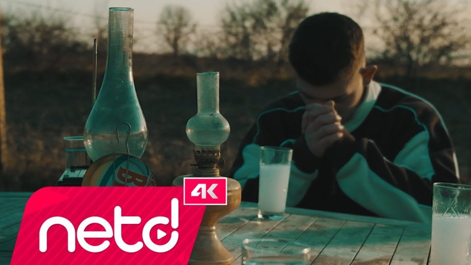 Berkay Karaman & FermanPro & Tuna - Kapandı Kapılar Şarkı Sözleri