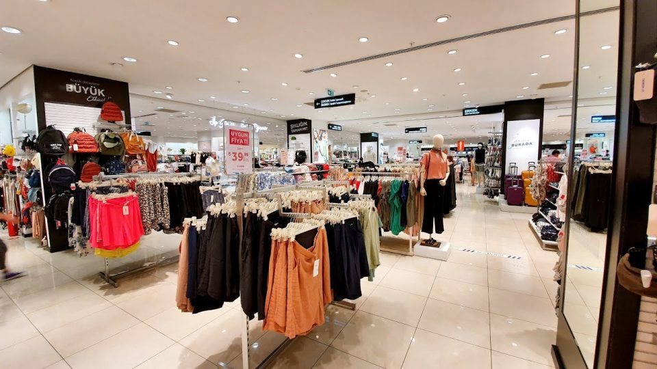 LC Waikiki Yeni Ürünler -  TerraCity Şubesi  Antalya