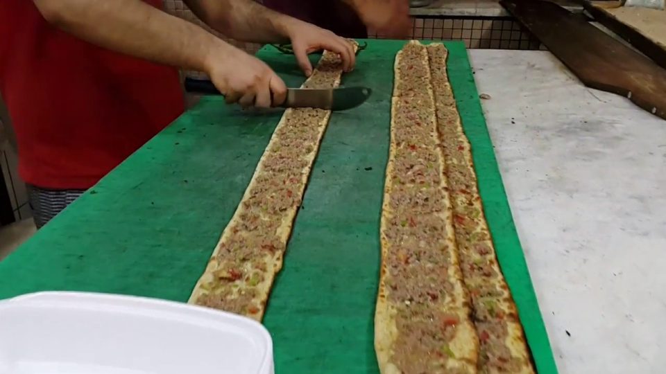 Uncalı Paket Servis 0242 2272627 Etli Ekmek yemek siparişi hattı telefon