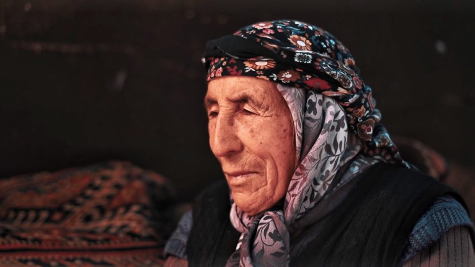 Uğur Önür - Yörük Gider Yaylasına Sözleri