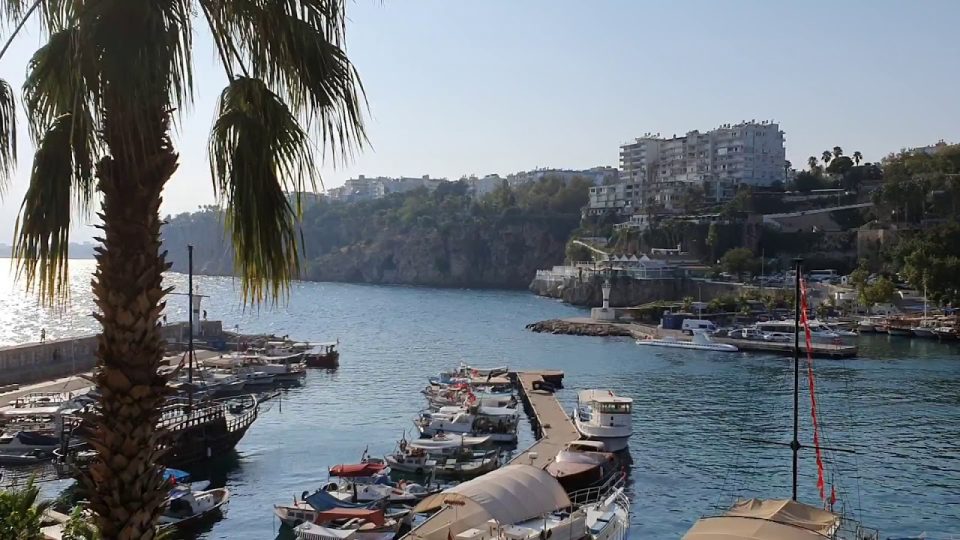 Antalya Turistik Gezilecek Yerler Yat Limanı