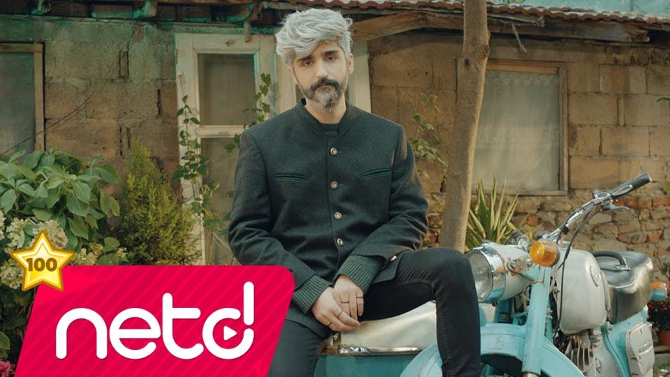 Manuş Baba - Bu Havada Gidilmez Şarkı Sözleri