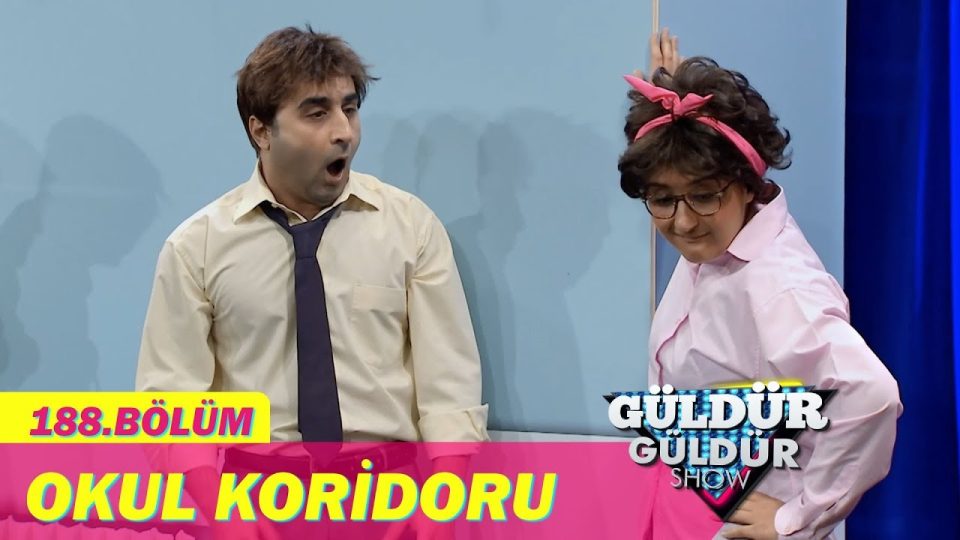 Güldür Güldür Show'un en çok izlenen bölümü: Bilal ve Naime - Okul Koridoru