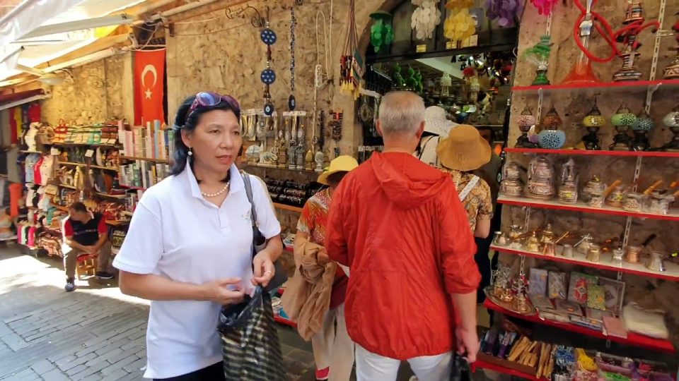 Antalya Cumhuriyet Meydanı - Yat Limanı Arası Yürüyüş - Full
