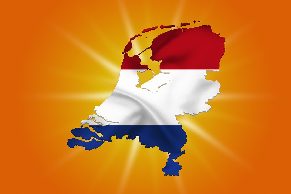 What role did Dutch colonialism and the slave trade play in the development of Dutch culture and art?