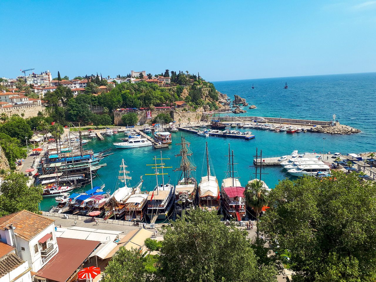 Antalya'nın Saklı Cenneti: Yat Limanı